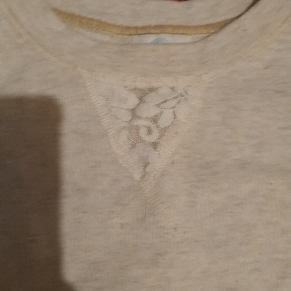 Sweatshirt - Picture 2 of 3